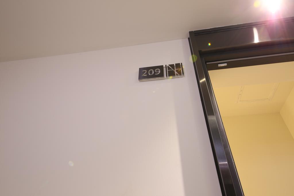 Avenue Hotel Jeonju Buitenkant foto
