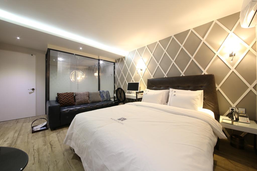 Avenue Hotel Jeonju Buitenkant foto